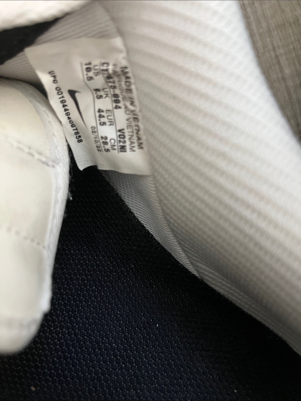Nike Air Force 1 Men's Low-Top Sneakers — Black & White Size 10.5 CT7875-994 - Picture 6 of 6